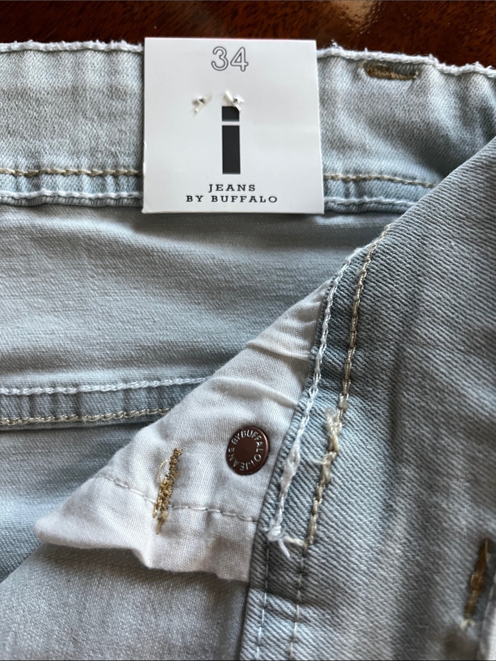 Buffalo David Bitton Spencer-X Straight Denim Shorts 34 NWT Light Wash Stretch - Picture 7 of 11